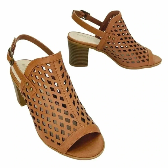 Easy Street Erin Tan Burnish Women's Sandals - Picture 13 of 13